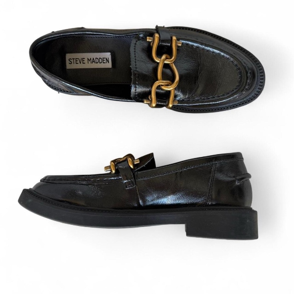 Steve Madden Glossy Black Loafers with Gold Chain